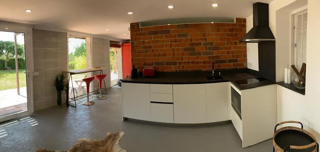 Apartamento Mar y Emma Vall-Llobrega 0*,